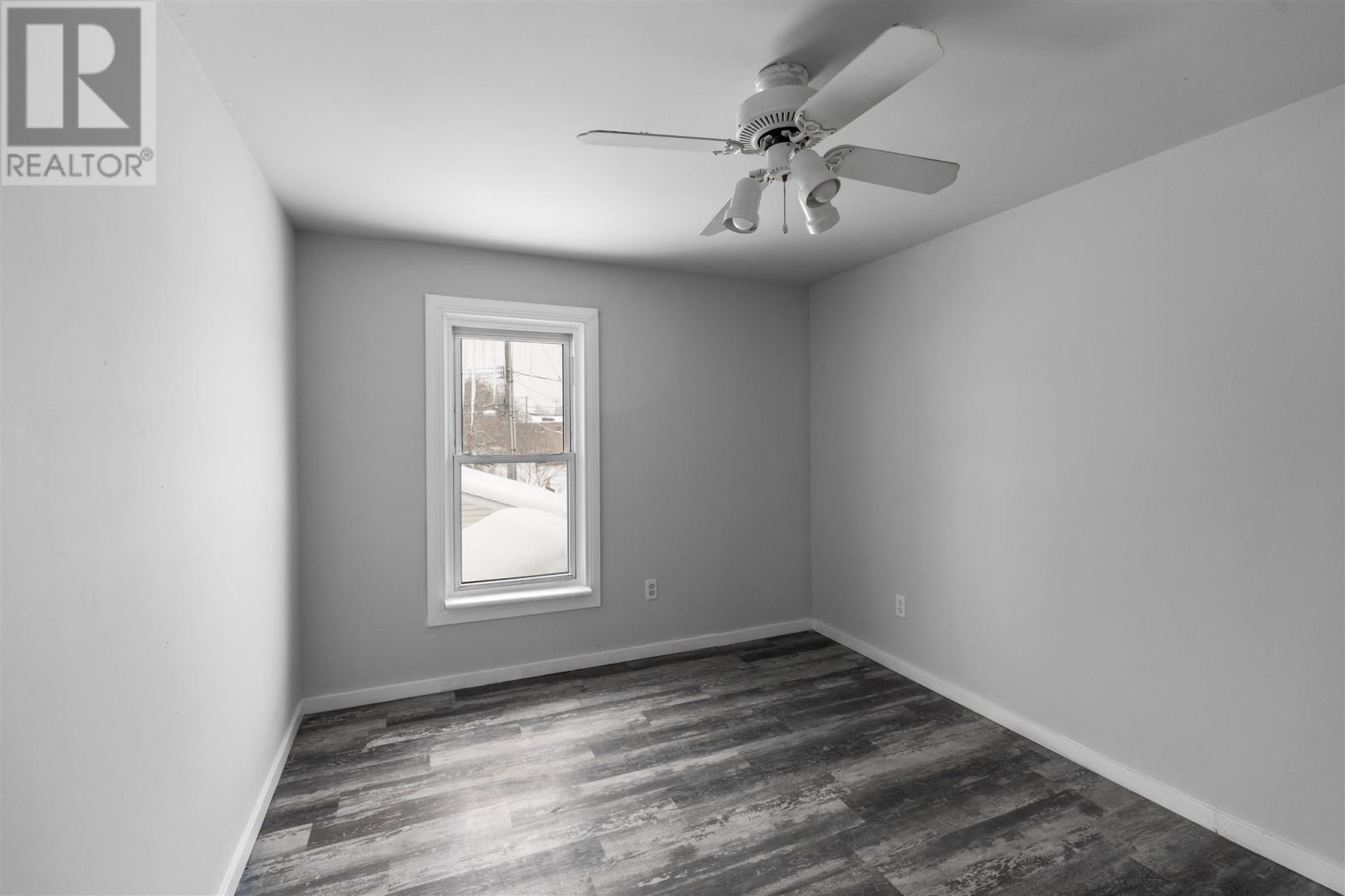 32 Cathcart St, Sault Ste. Marie, Ontario  P6A 1E1 - Photo 19 - SM253455