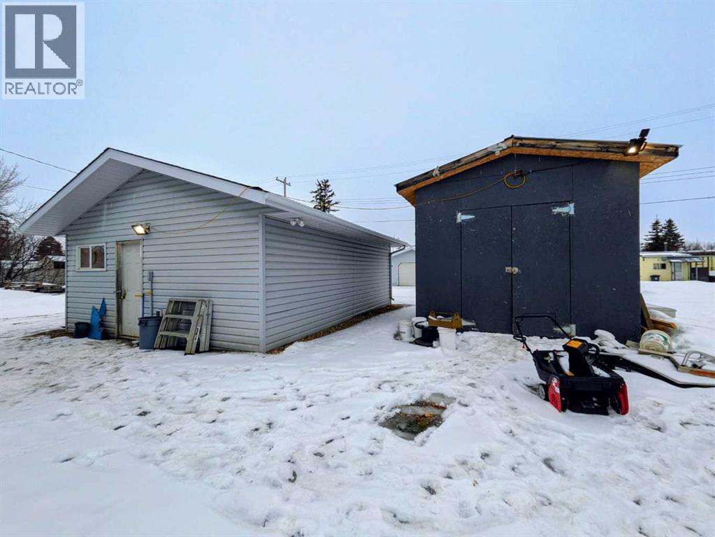4624 51 Street, Rycroft, Alberta  T0H 3A0 - Photo 17 - A2283160