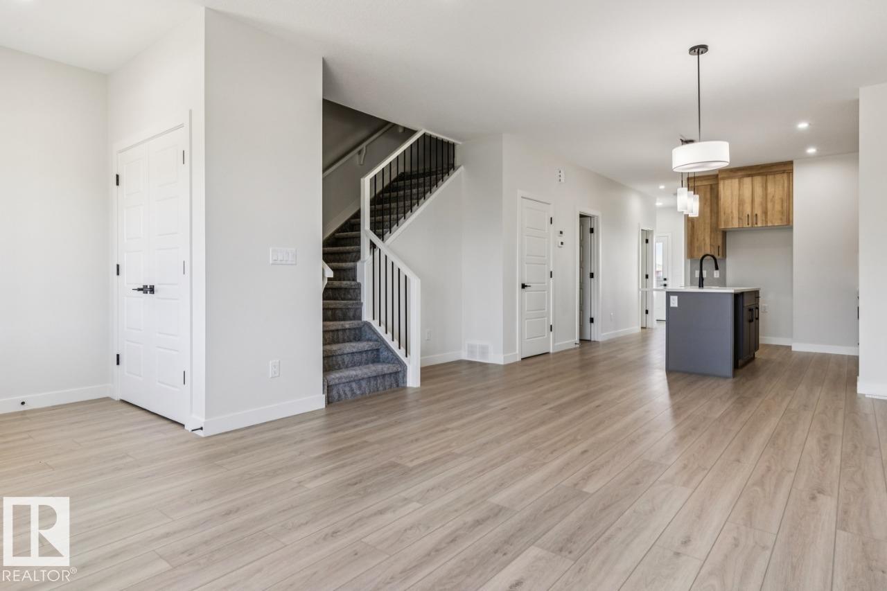762 Mattson Dr Sw, Edmonton, Alberta  T6X 1A3 - Photo 5 - E4472212