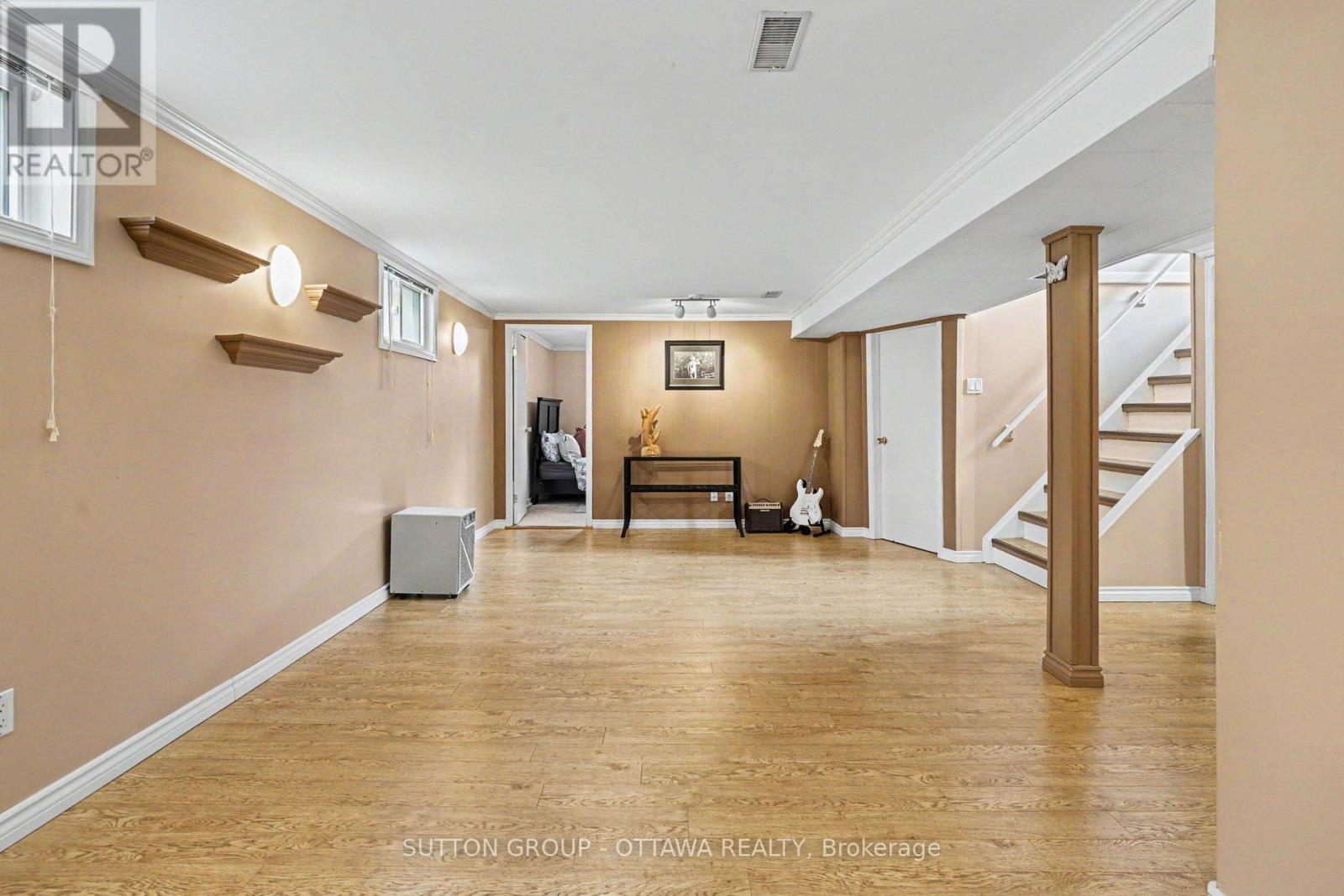 323 Wilson Road S, Oshawa, Ontario  L1H 6C4 - Photo 16 - E13069488