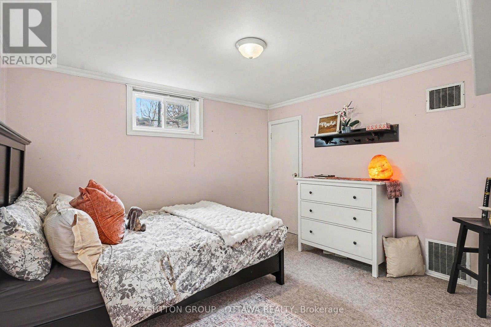 323 Wilson Road S, Oshawa, Ontario  L1H 6C4 - Photo 18 - E13069488