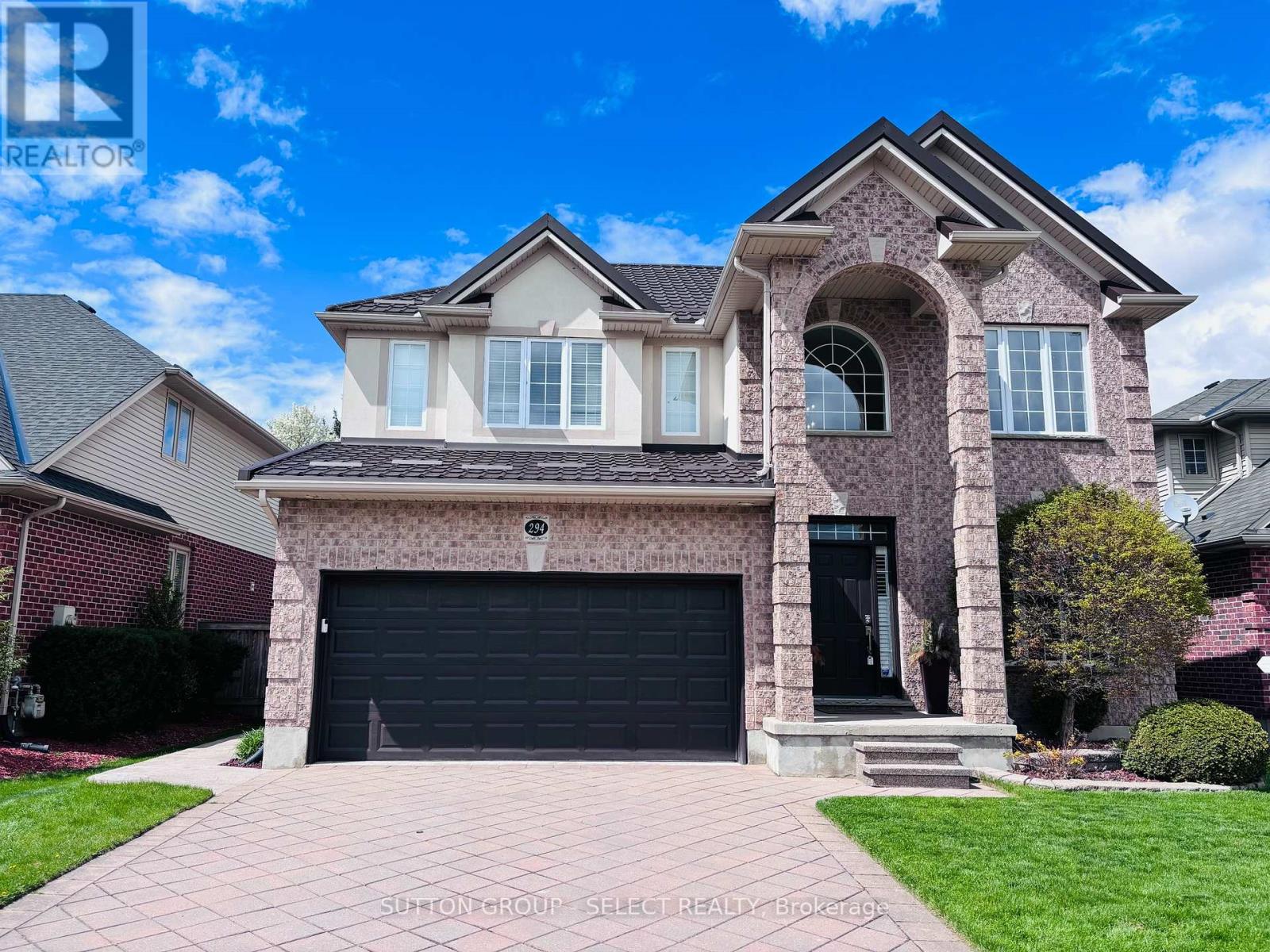 294 BERRYHILL DRIVE, London North, Ontario