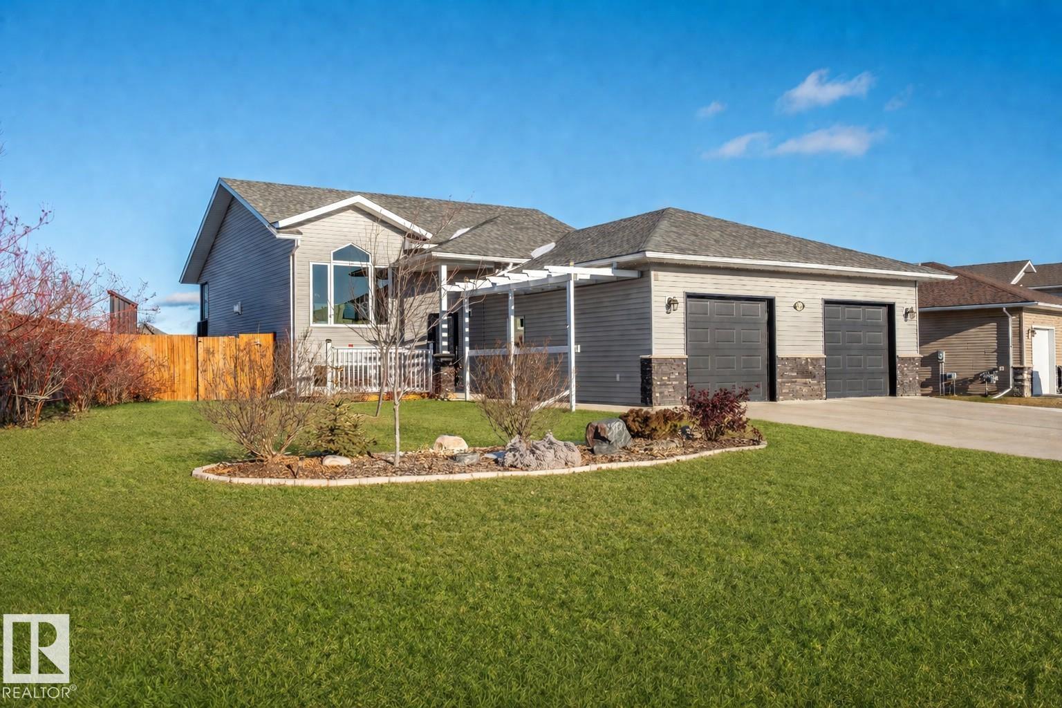 4916 59 Av, Cold Lake, Alberta  T9M 0C2 - Photo 1 - E4465983
