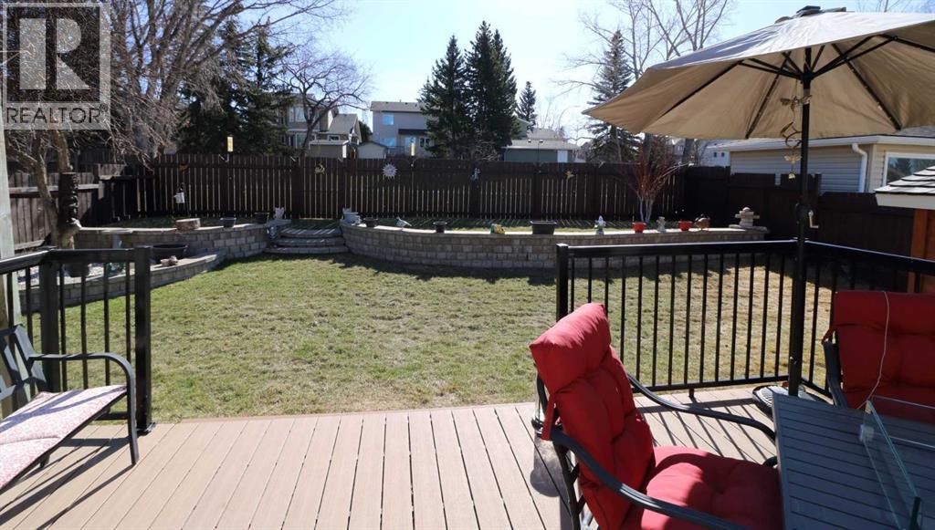 8 Meadow Place Se, Airdrie, Alberta  T4A 1W4 - Photo 9 - A2299404