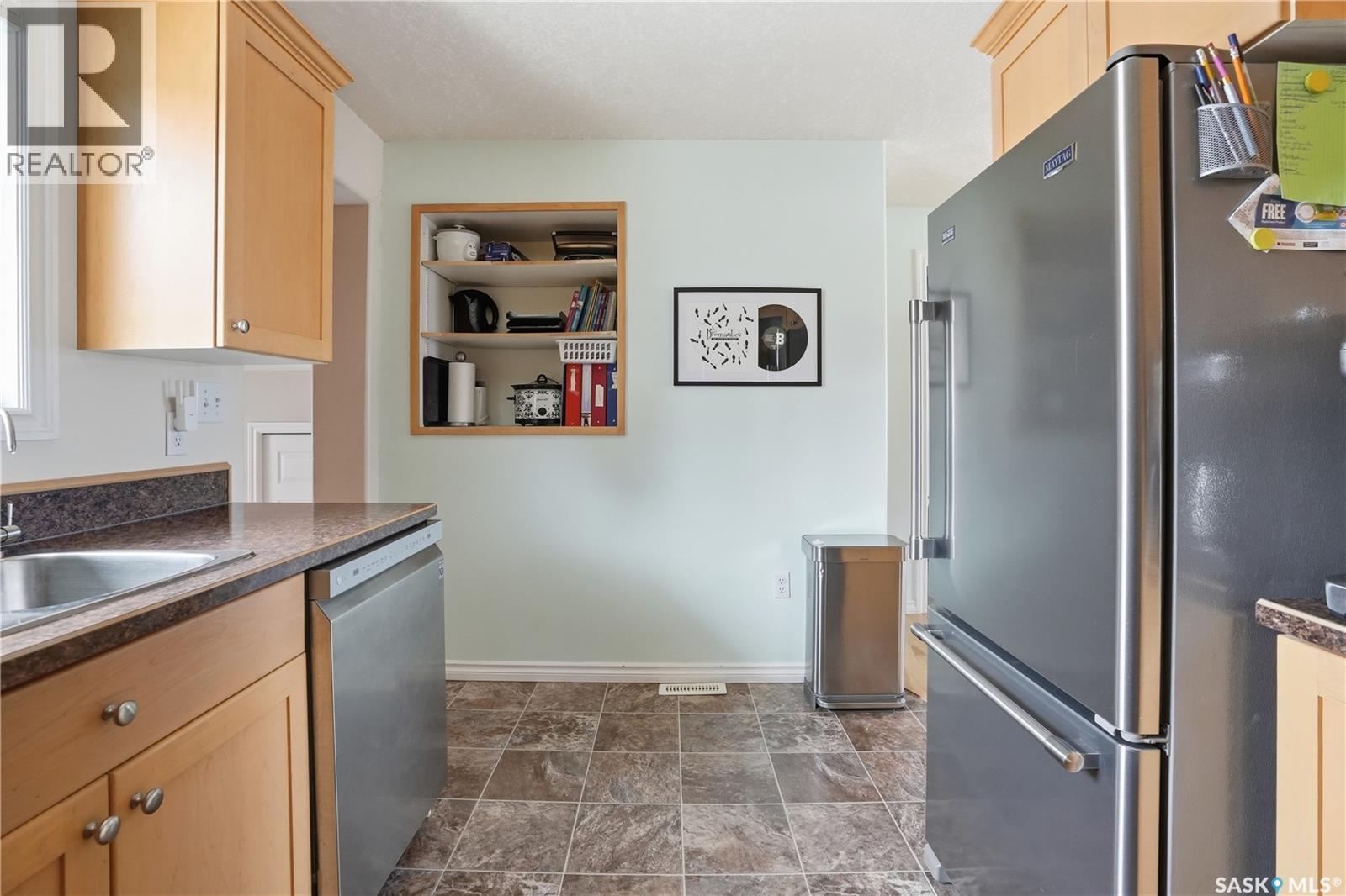 827 Duffield Street W, Moose Jaw, Saskatchewan  S6H 5J6 - Photo 11 - SK034544
