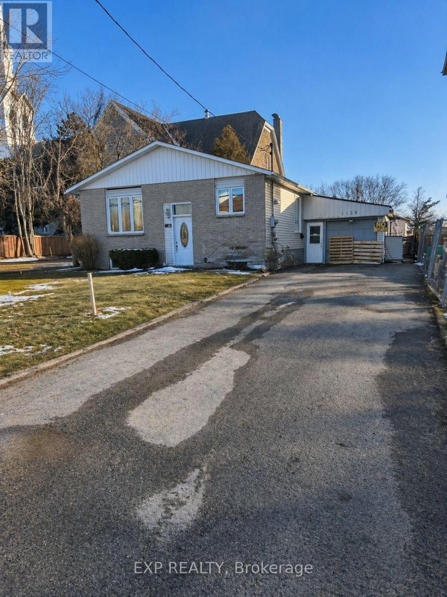 1158 St Pierre Street, Ottawa, Ontario  K1C 1L5 - Photo 2 - X13069516