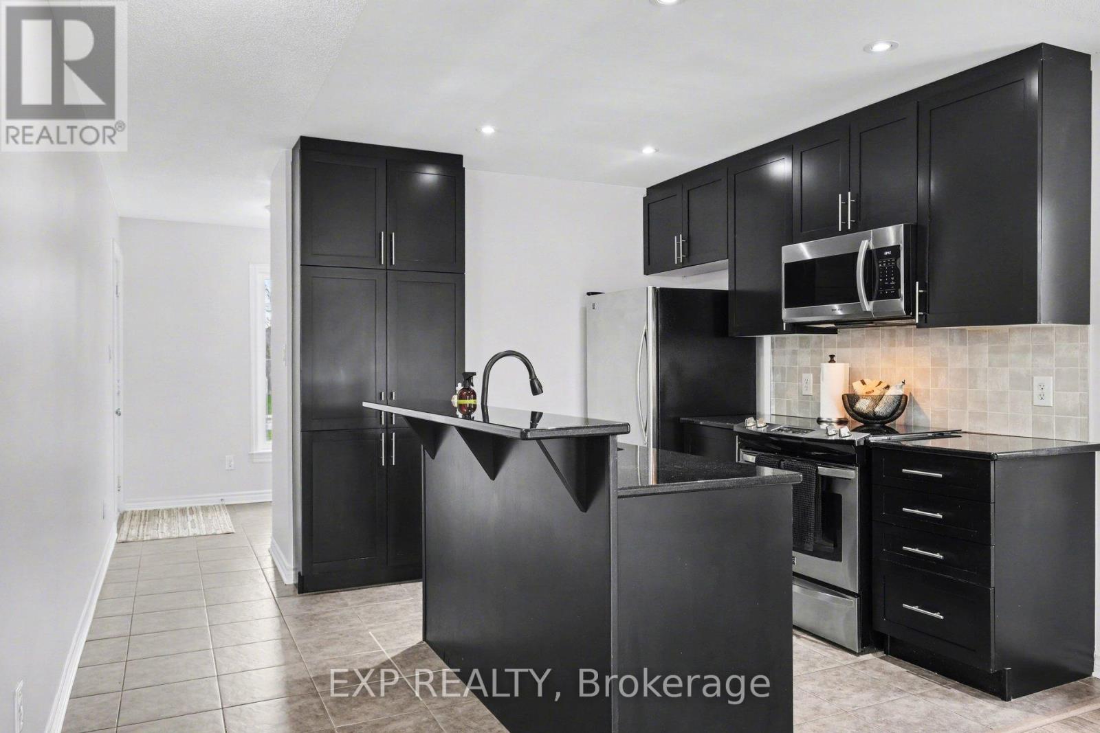 2563 Longfields Drive, Ottawa, Ontario  K2J 2L7 - Photo 15 - X13069666