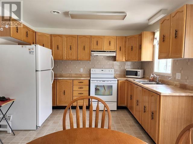26 Matachewan Road, Manitouwadge, Ontario  P0T 2C0 - Photo 13 - TB2600875