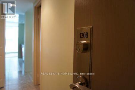 1208 - 77 Harbour Square, Toronto, Ontario  M5J 2S2 - Photo 2 - C13066692