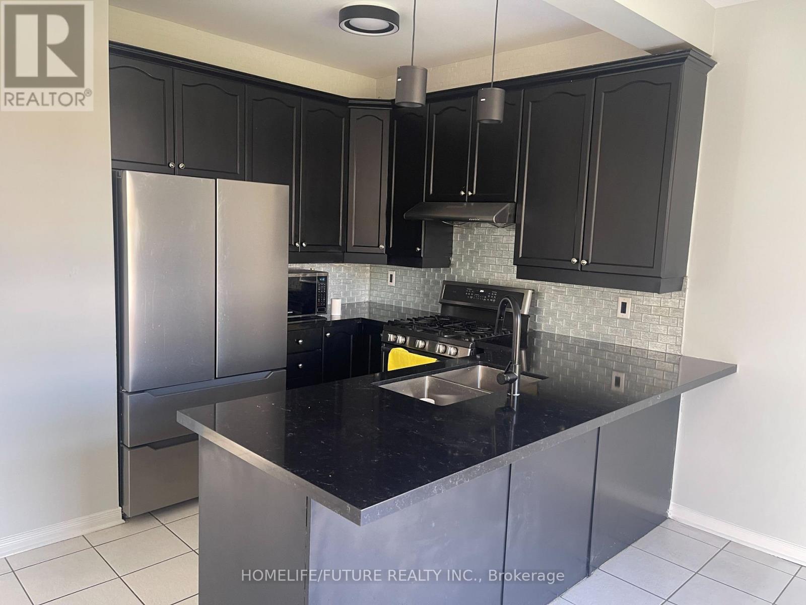 66 Alfred Paterson Drive, Markham, Ontario  L6E 1J5 - Photo 12 - N13066156