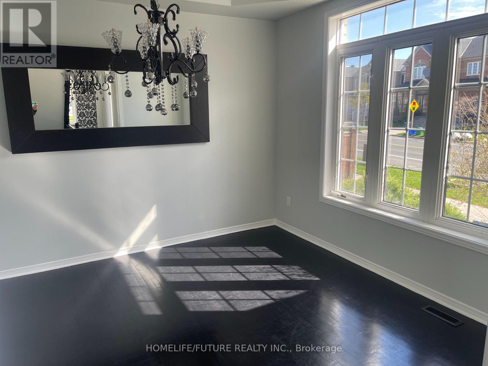 66 Alfred Paterson Drive, Markham, Ontario  L6E 1J5 - Photo 7 - N13066156