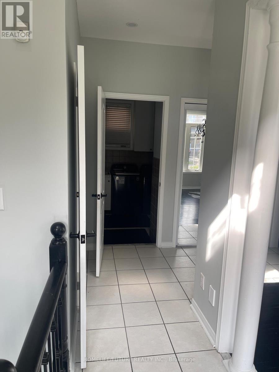 66 Alfred Paterson Drive, Markham, Ontario  L6E 1J5 - Photo 6 - N13066156