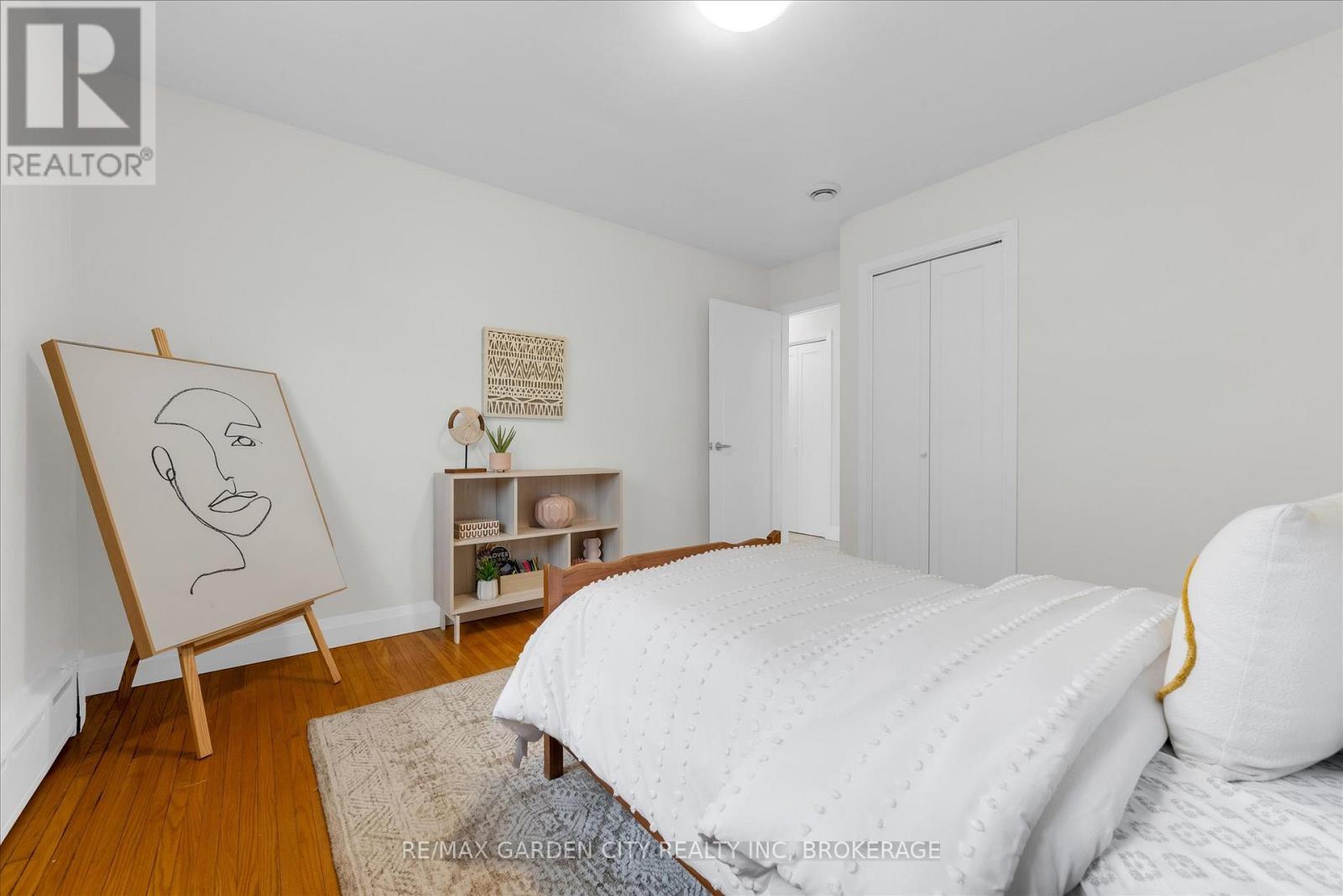 17 St. Charles Drive, Thorold, Ontario  L2V 2W3 - Photo 16 - X13069564
