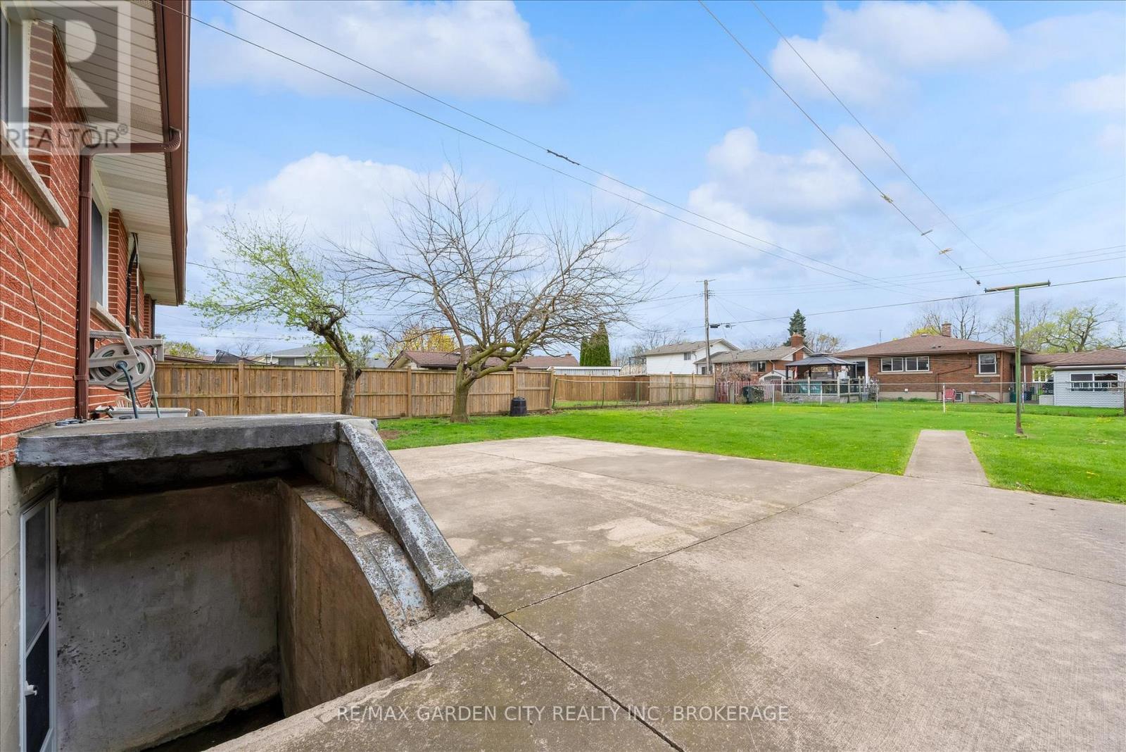 17 St. Charles Drive, Thorold, Ontario  L2V 2W3 - Photo 28 - X13069564
