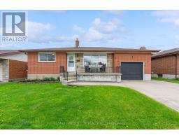 17 ST. CHARLES DRIVE, Thorold, Ontario