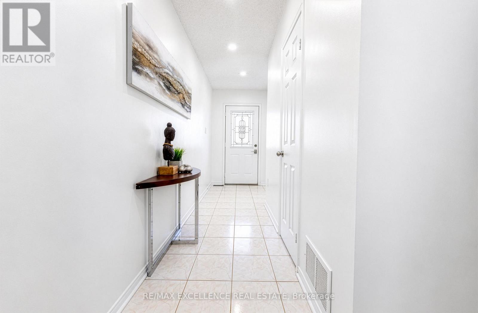 1 - 4920 Rathkeale Road, Mississauga, Ontario  L5V 2E9 - Photo 25 - W13068330