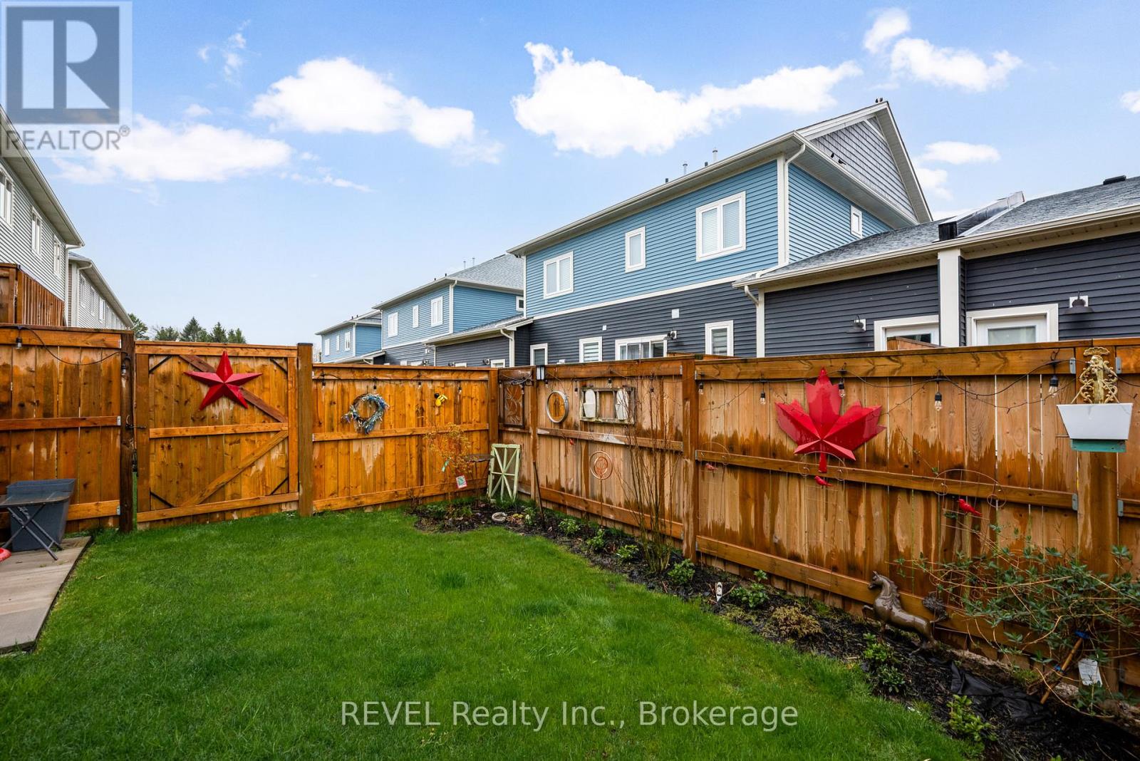 12 Cyclone Way, Fort Erie, Ontario  L0S 1B0 - Photo 27 - X13069648
