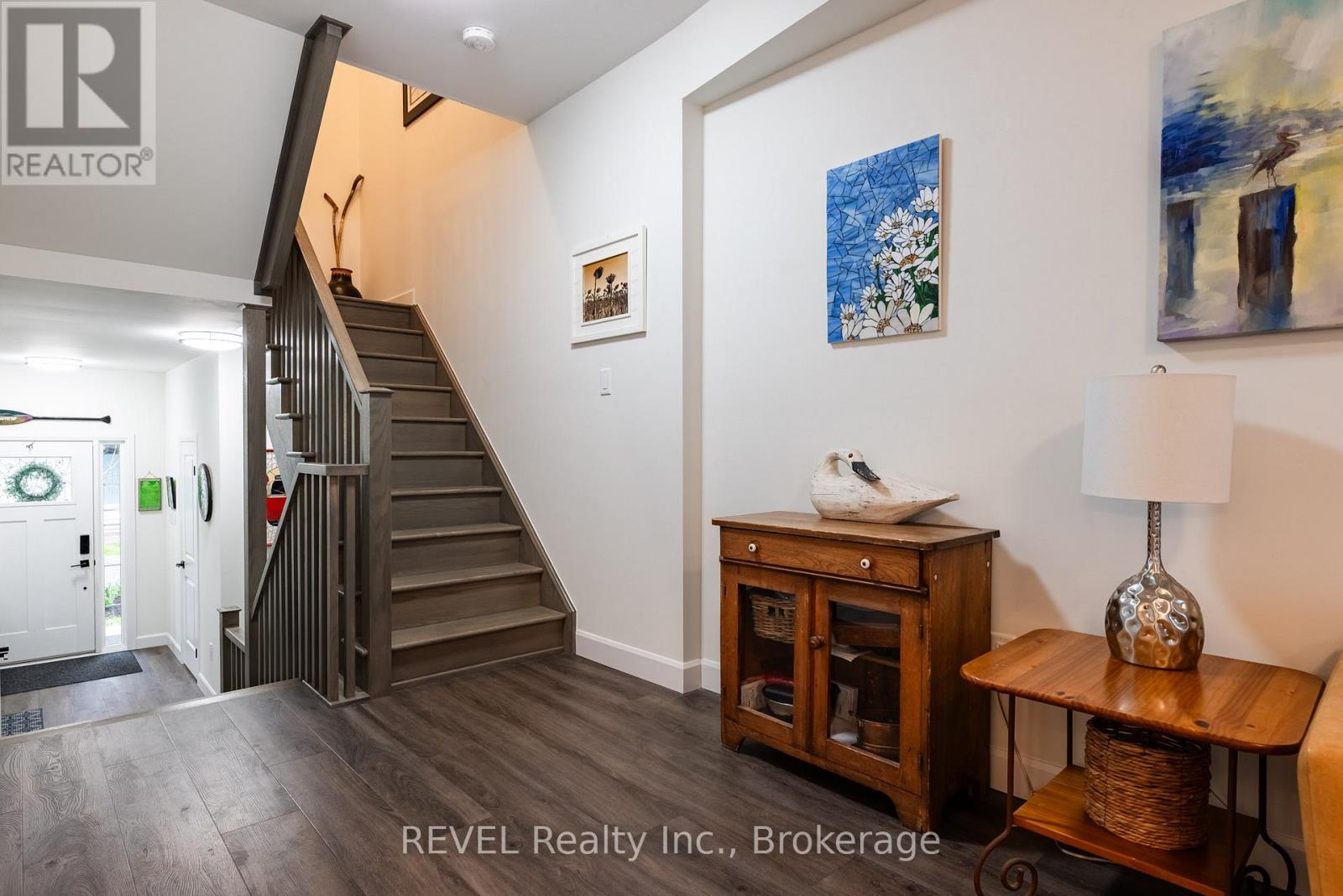 12 Cyclone Way, Fort Erie, Ontario  L0S 1B0 - Photo 6 - X13069648