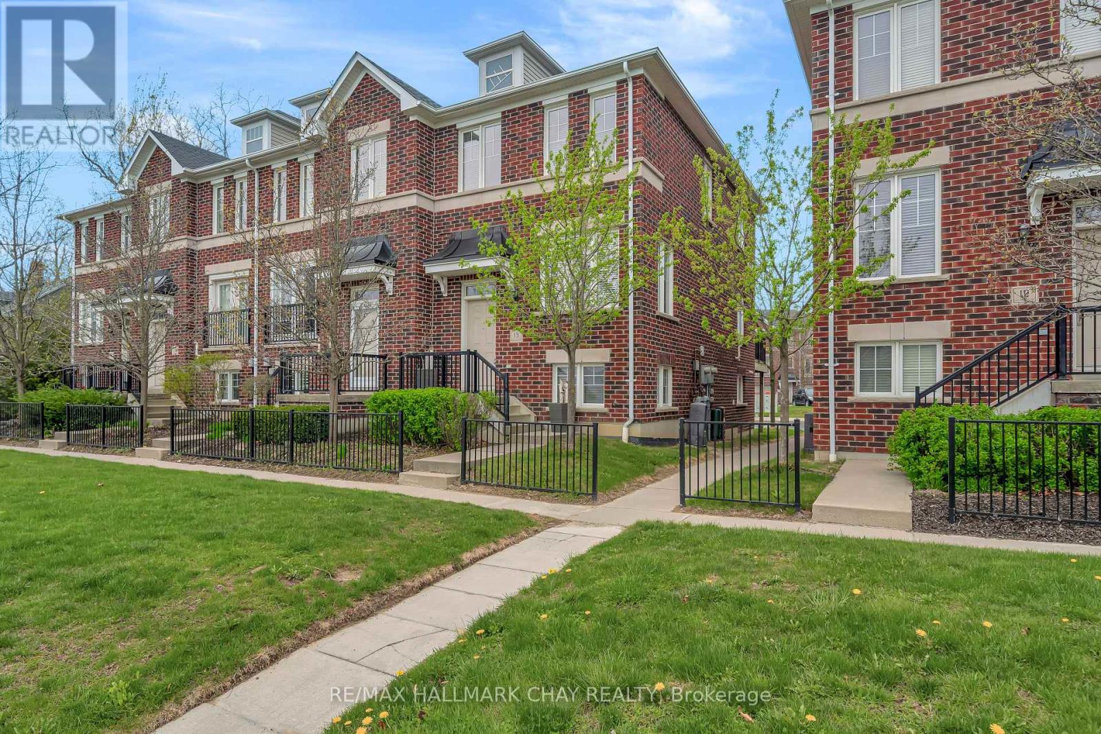 13 - 571 LONGWORTH AVENUE, Clarington, Ontario