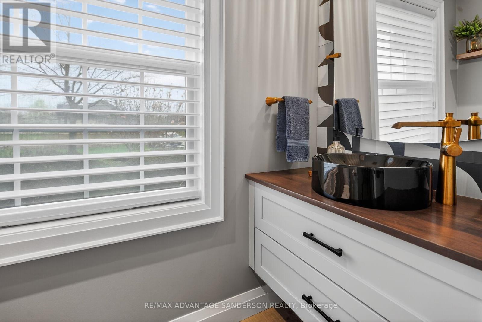 975 Sunningdale Road W, London North, Ontario  N6G 5B7 - Photo 35 - X13069154