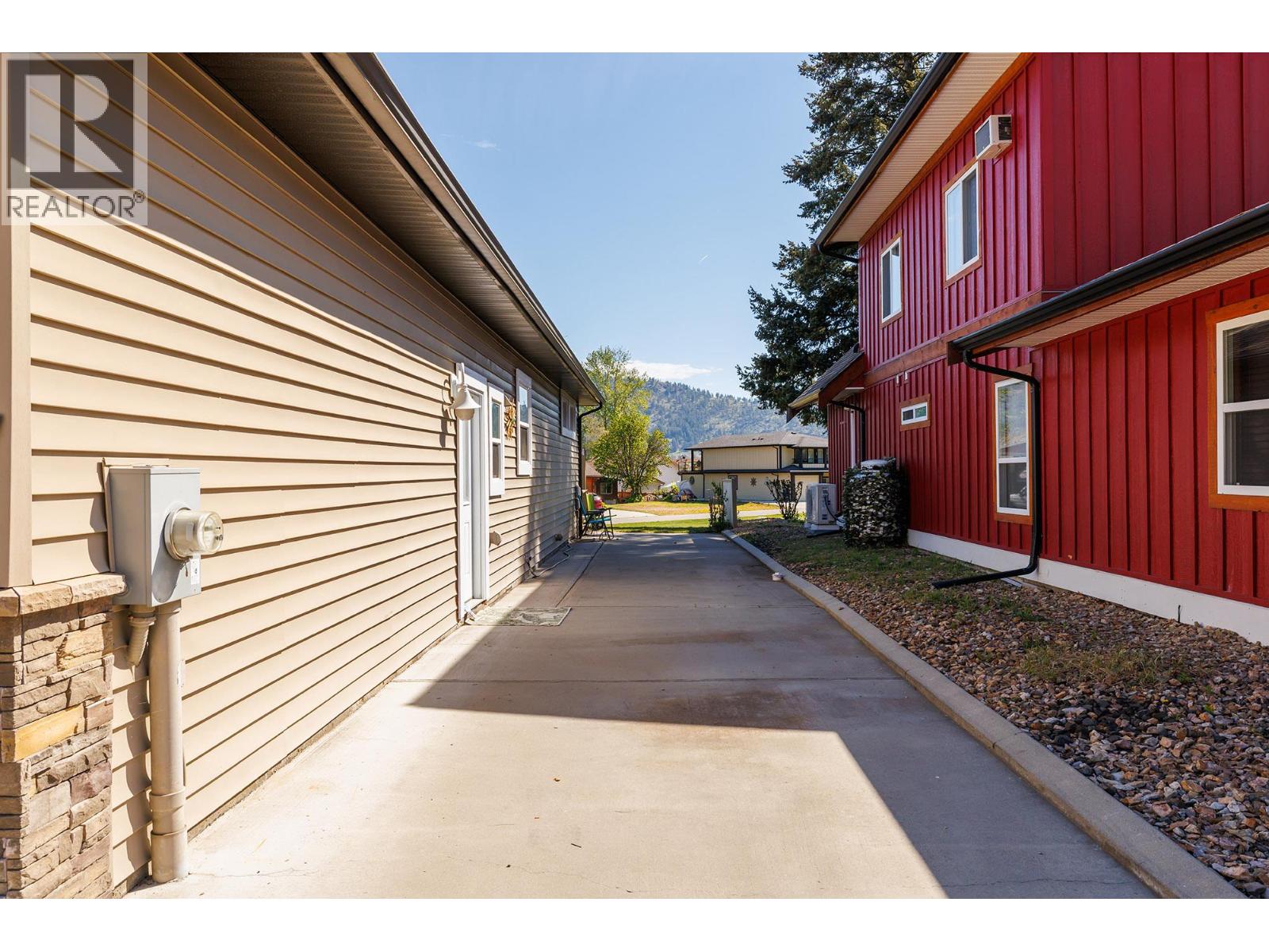120 Deer Street, Vernon, British Columbia  V1H 2A1 - Photo 21 - 10384596