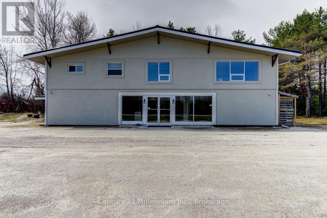 9405 Beachwood Road Highway, Collingwood, Ontario  L9Y 3Z1 - Photo 2 - S13069580