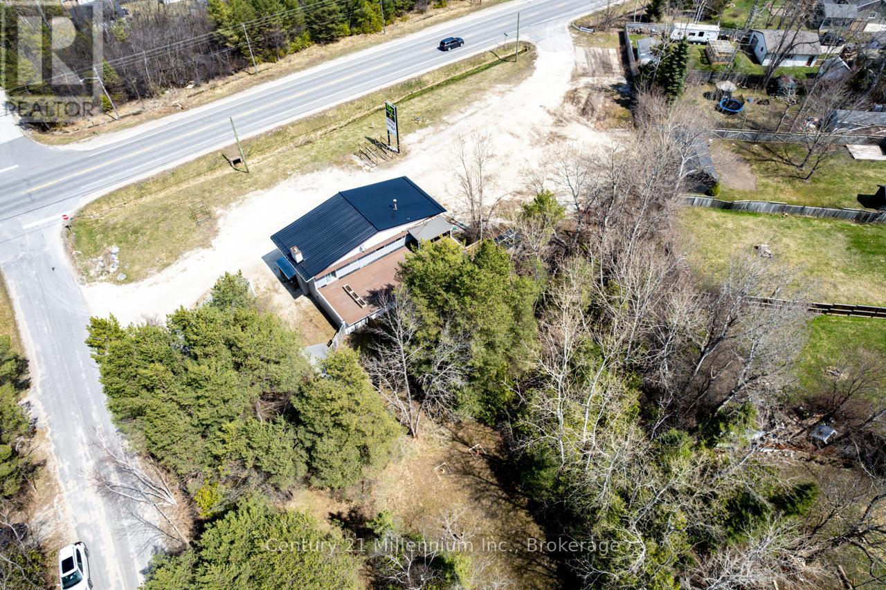 9405 Beachwood Road Highway, Collingwood, Ontario  L9Y 3Z1 - Photo 4 - S13069580