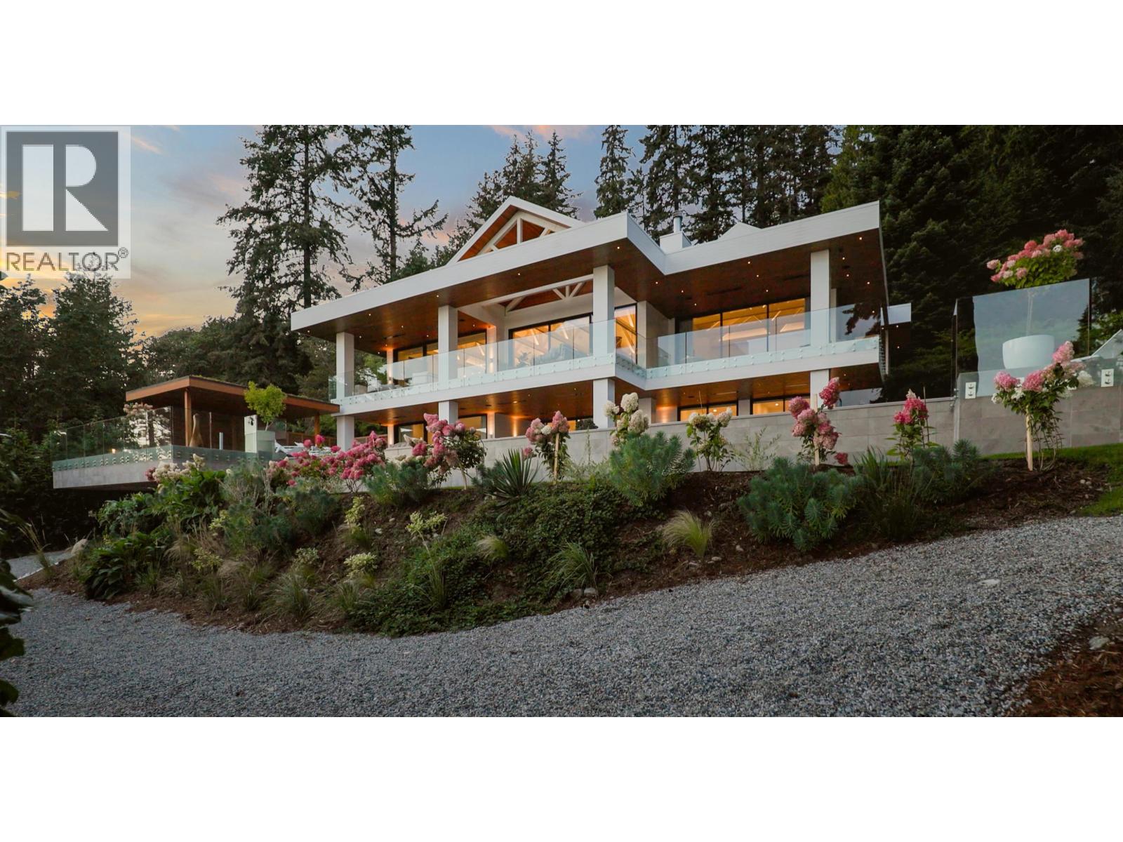 1887 Lower Road, Roberts Creek, British Columbia  V0N 2W6 - Photo 38 - R3118225