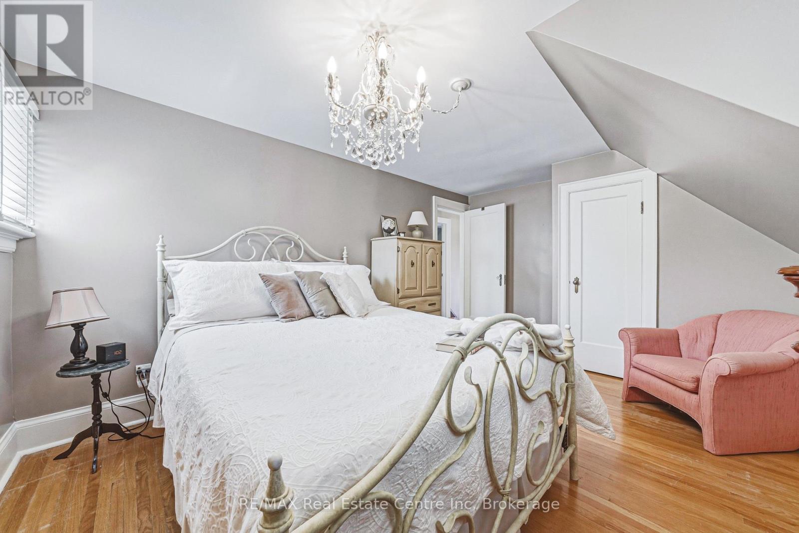 55 Vancamp Avenue, Kitchener, Ontario  N2M 1J1 - Photo 20 - X13069664