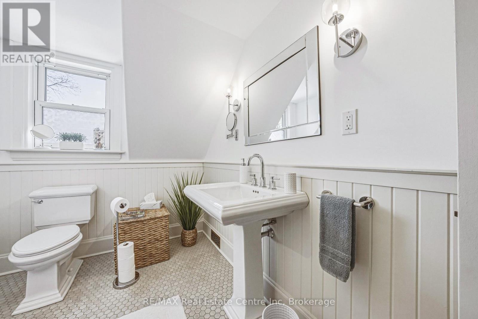 55 Vancamp Avenue, Kitchener, Ontario  N2M 1J1 - Photo 21 - X13069664