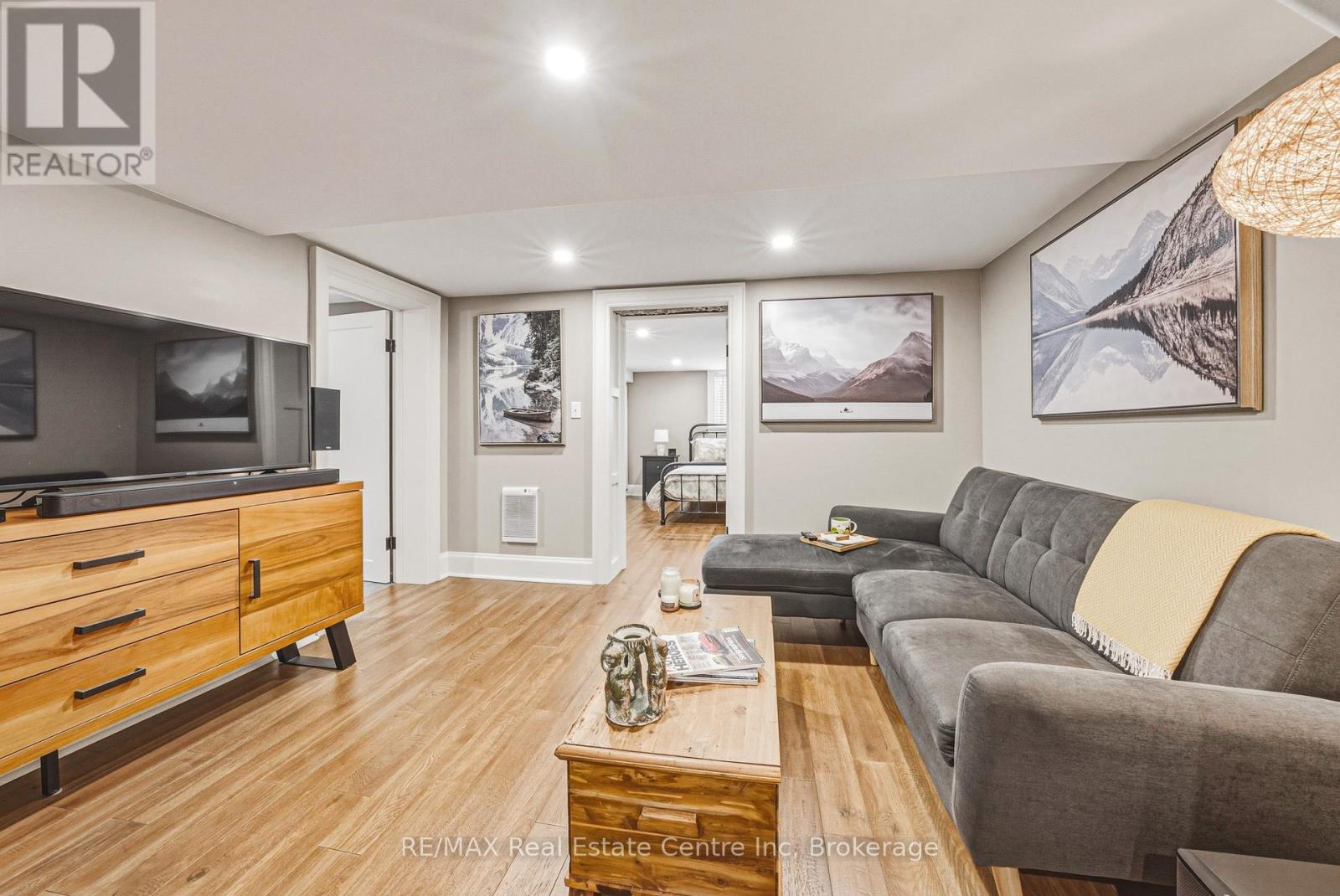 55 Vancamp Avenue, Kitchener, Ontario  N2M 1J1 - Photo 24 - X13069664