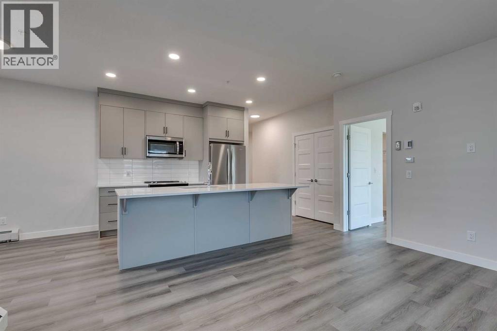 113, 55 Wolf Hollow Crescent SE, Calgary, Alberta  T2X 5K9 - Photo 7 - A2287003