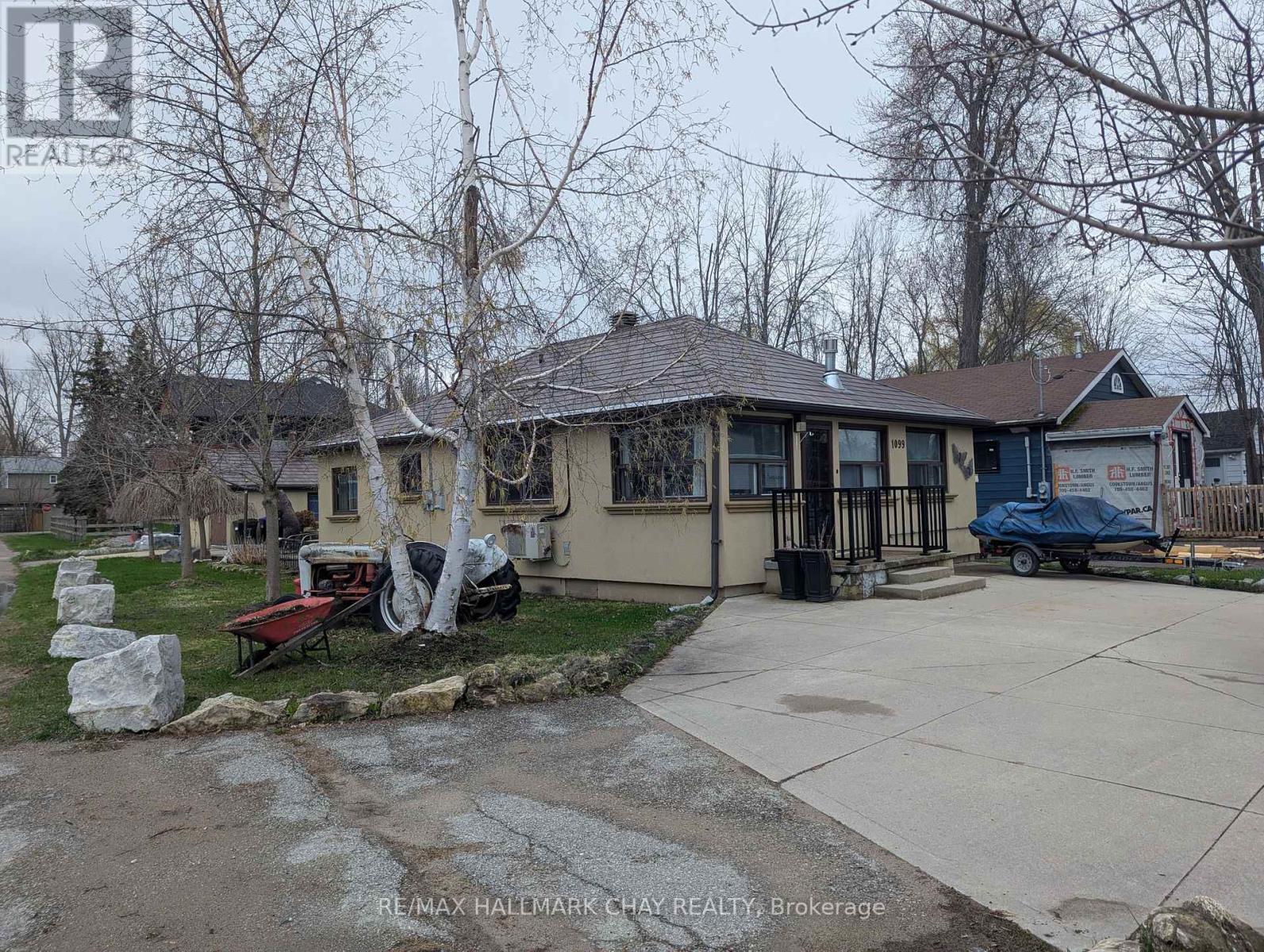 1099 Poplar Drive, Innisfil, Ontario  L0L 1R0 - Photo 21 - N13052300