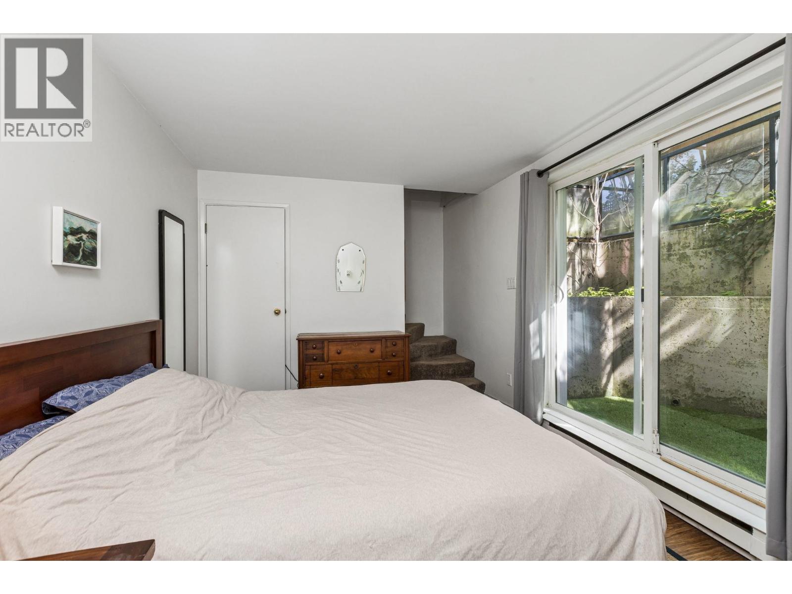152a W 18th Street, North Vancouver, British Columbia  V7M 1W4 - Photo 22 - R3111234