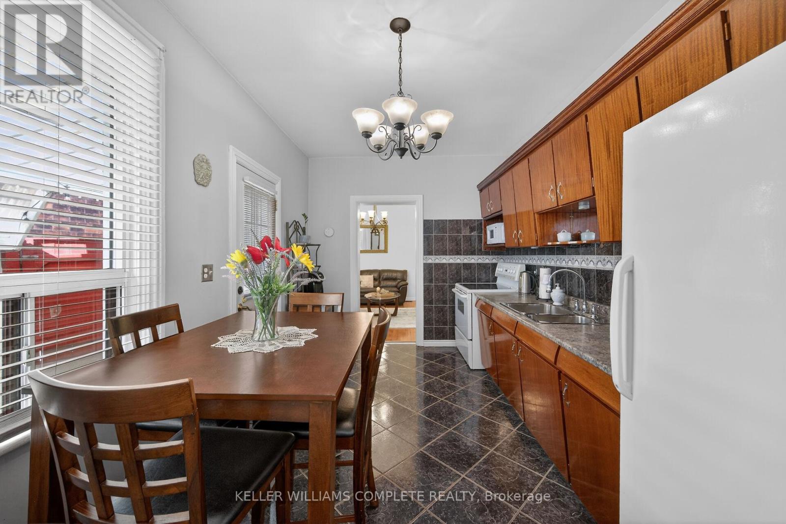 142 Ray Street N, Hamilton, Ontario  L8R 2Y2 - Photo 12 - X13024858