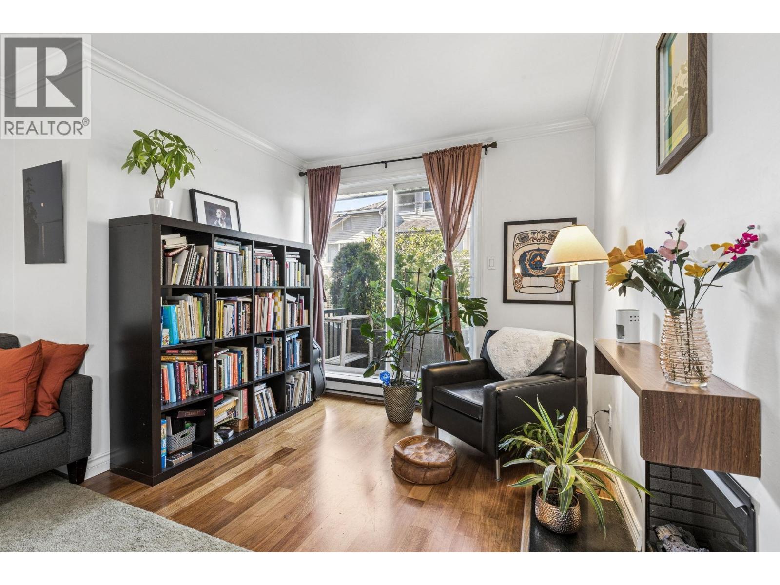 152a W 18th Street, North Vancouver, British Columbia  V7M 1W4 - Photo 7 - R3111234