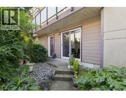 152A W 18TH STREET, North Vancouver, British Columbia