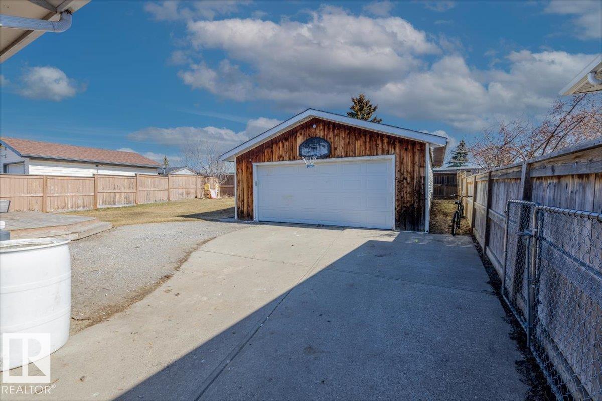 10205 87 St, Morinville, Alberta  T8R 1B8 - Photo 7 - E4485177