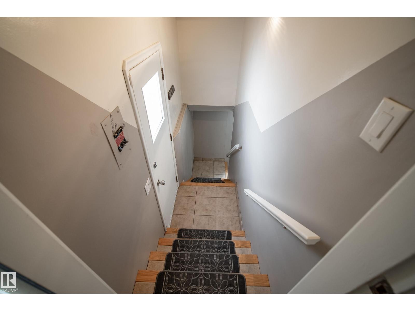 8946 80 Av Nw, Edmonton, Alberta  T6C 0T7 - Photo 24 - E4485182