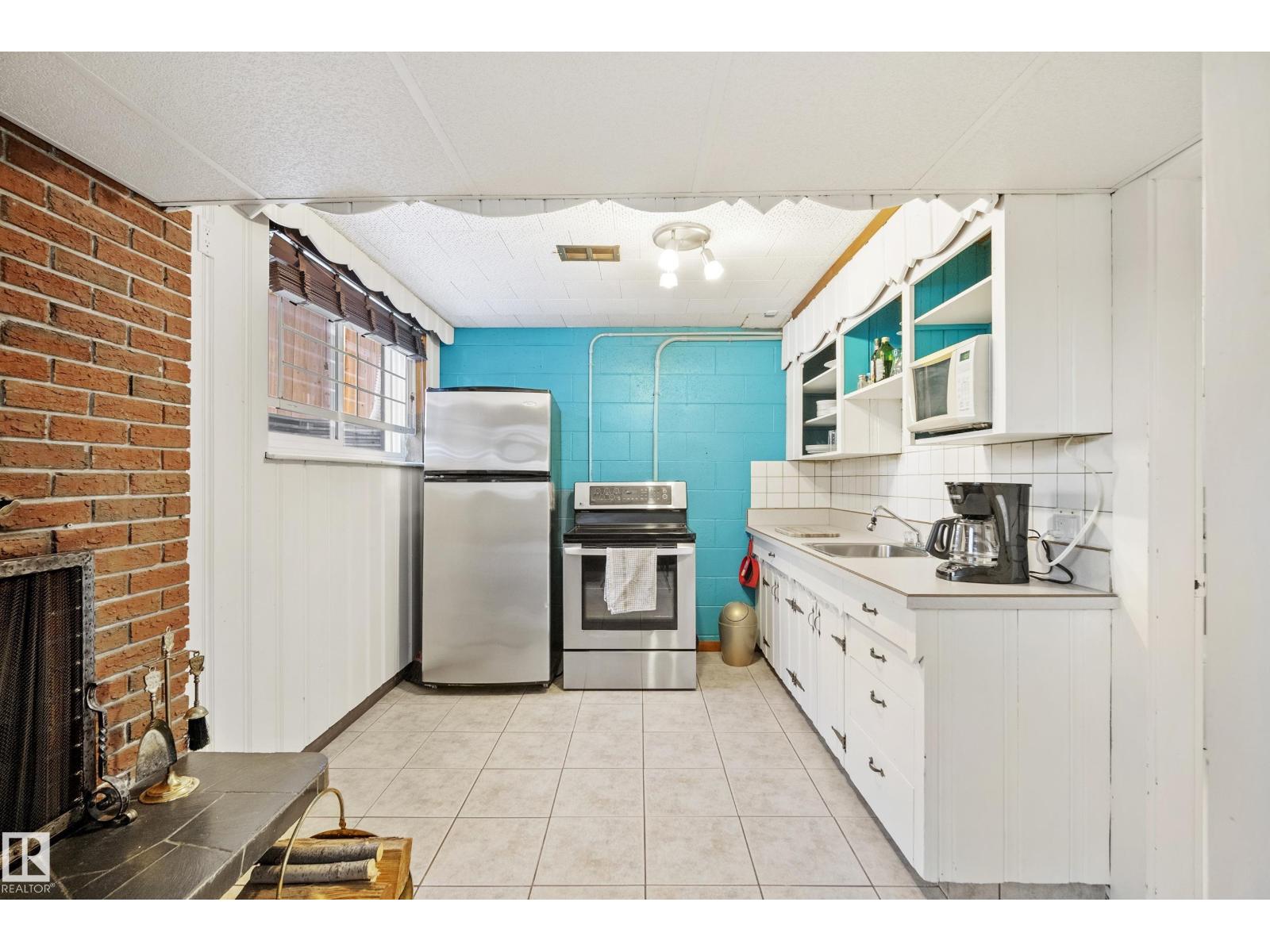 8946 80 Av Nw, Edmonton, Alberta  T6C 0T7 - Photo 29 - E4485182