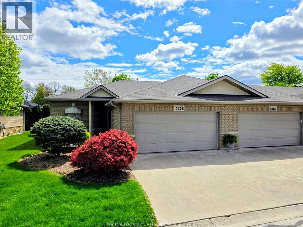5924 Ballantrae CRESCENT, Windsor, Ontario