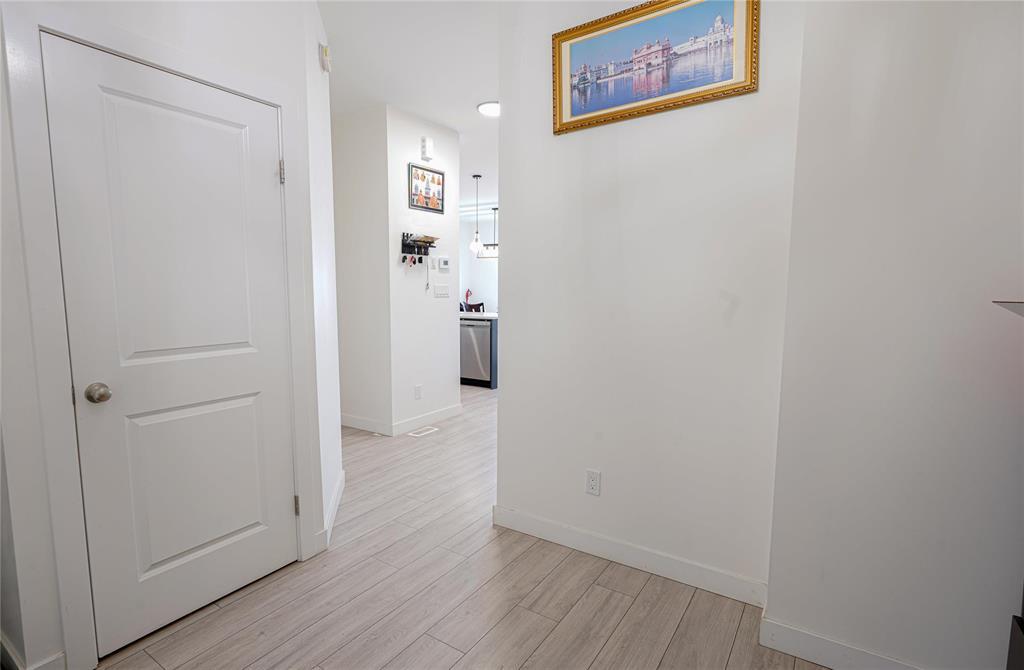 16 Cheema Drive, Winnipeg, Manitoba  R3C 2E6 - Photo 3 - 202608950