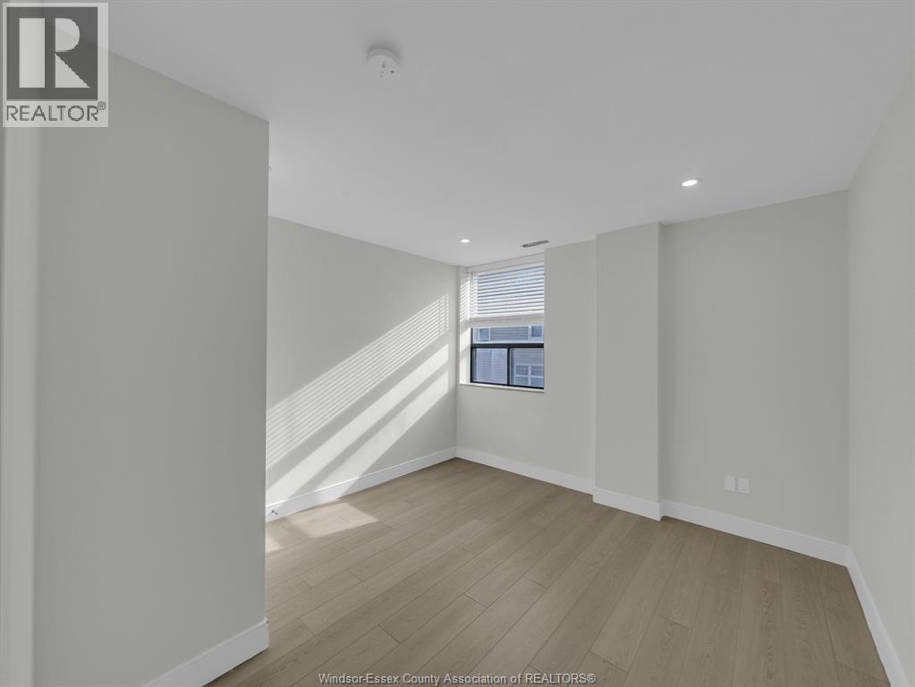 3177 Riverside Drive Unit# 208, Windsor, Ontario  N8Y 1A5 - Photo 5 - 26009791