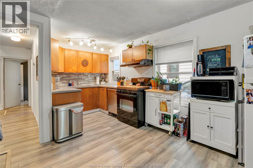 1260 Oak, Windsor, Ontario  N8X 2B1 - Photo 11 - 26009790