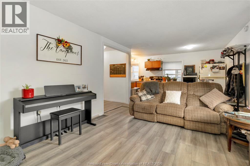 1260 Oak, Windsor, Ontario  N8X 2B1 - Photo 7 - 26009790