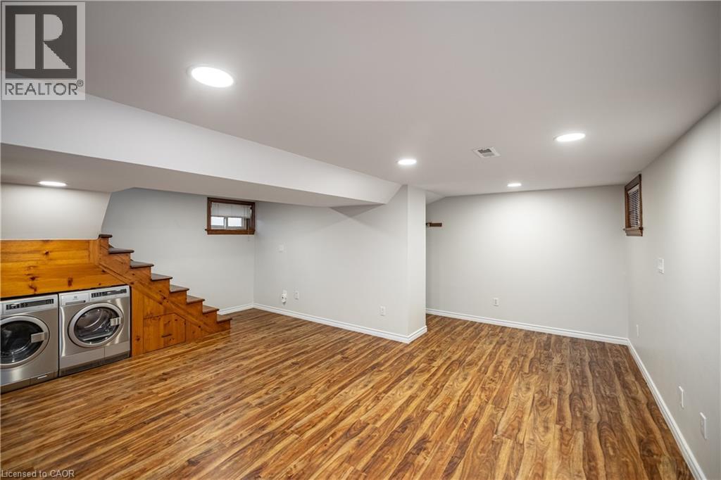 266 Graham Avenue S, Hamilton, Ontario  L8K 2M6 - Photo 18 - 40825282