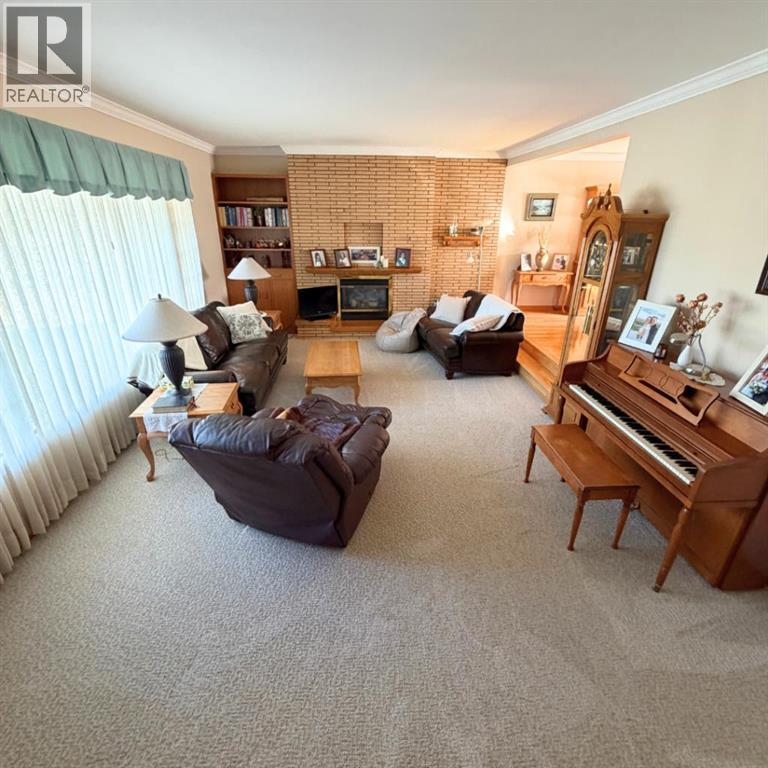 1119 Bullivant Crescent Sw, Medicine Hat, Alberta  T1A 5G8 - Photo 4 - A2300716