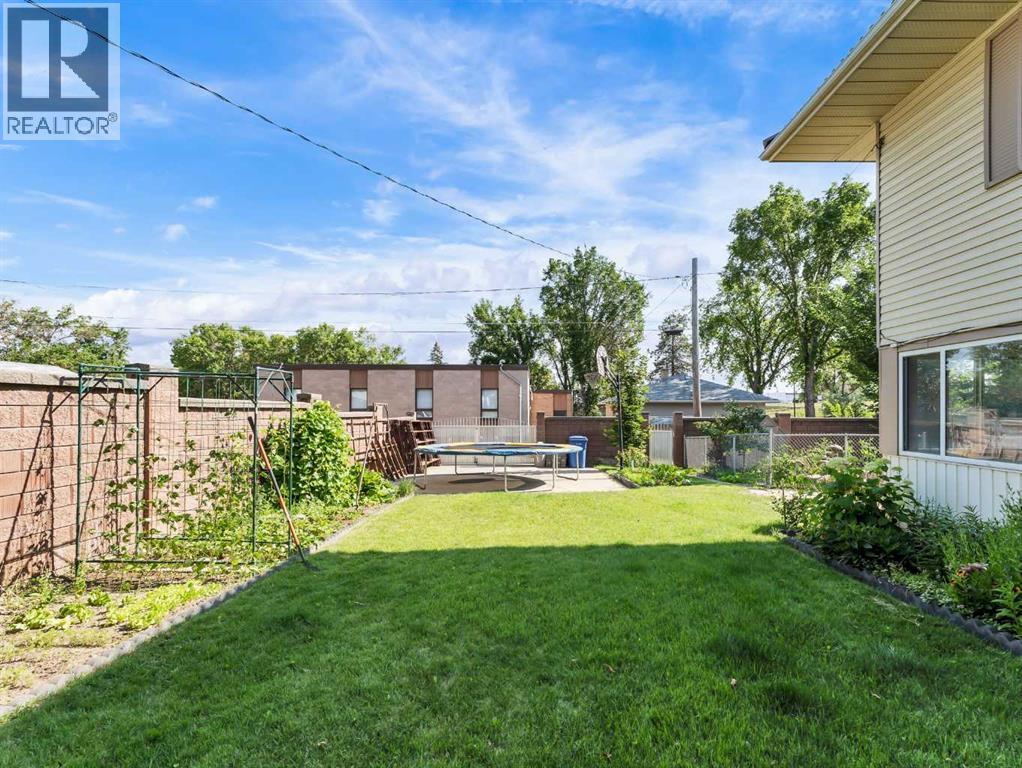 1119 Bullivant Crescent Sw, Medicine Hat, Alberta  T1A 5G8 - Photo 45 - A2300716
