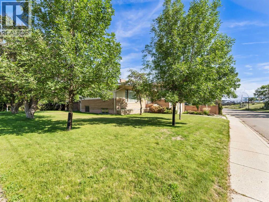 1119 Bullivant Crescent Sw, Medicine Hat, Alberta  T1A 5G8 - Photo 47 - A2300716