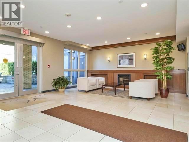 220 225 Francis Way, New Westminster, British Columbia  V3L 0G1 - Photo 2 - R3113801